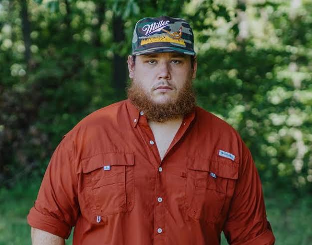 Luke Combs Net Worth: A Journey to Country Music Stardom